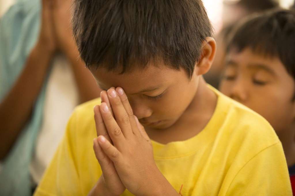 A child praying